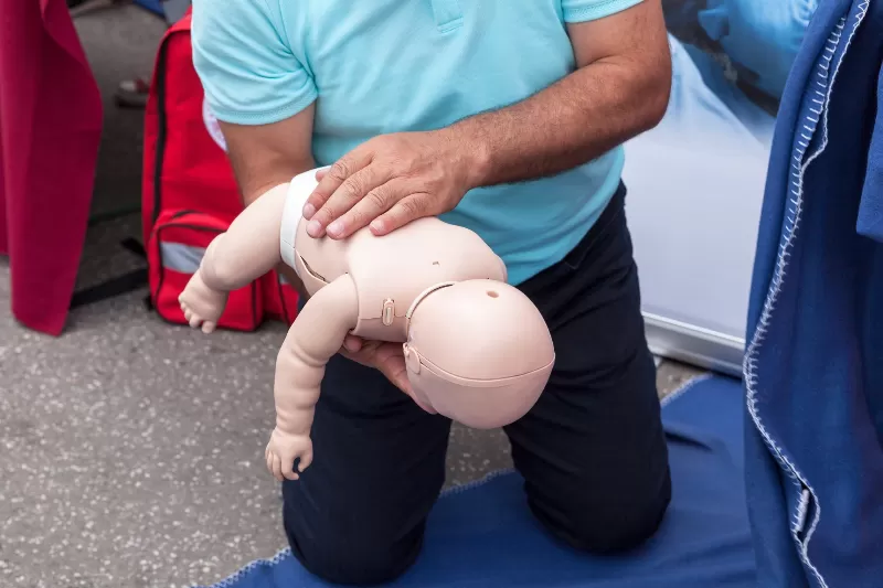 Infant choking course